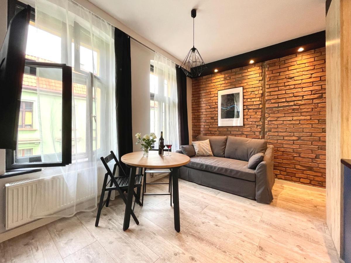 Copernicus Street Apartment - Twin Peaks Торунь Экстерьер фото